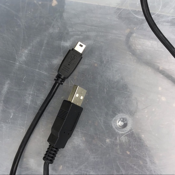 Variety of 4 chargers Samsung Android see pics - Picture 5 of 9